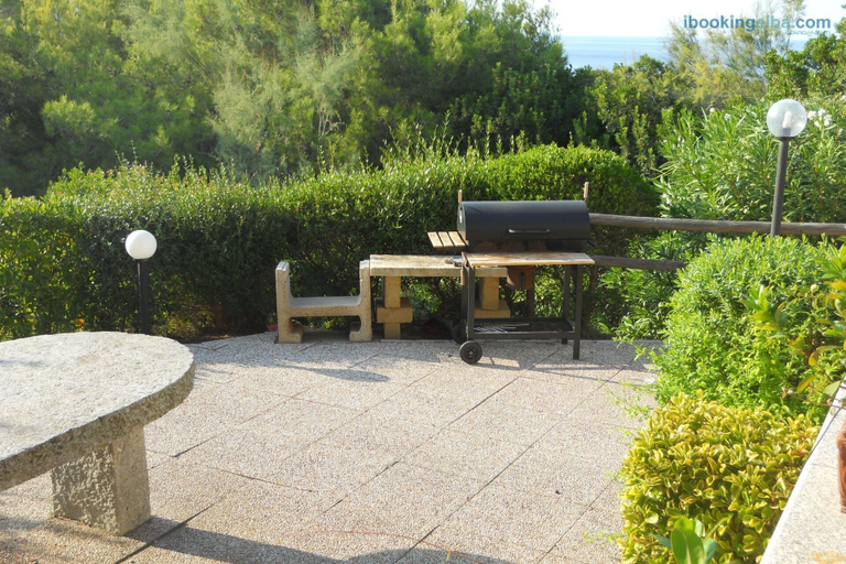 BBQ/picnic area, Villa Enfola, Livorno