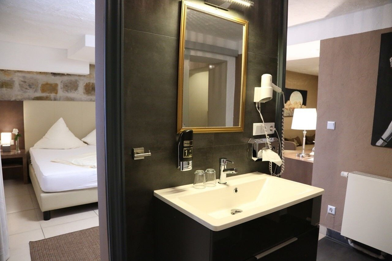 Bathroom 5, Hotel Il Cavallino, Warendorf