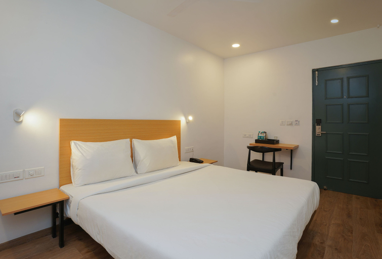 Bedroom 3, Uptown Hotel, Nagpur