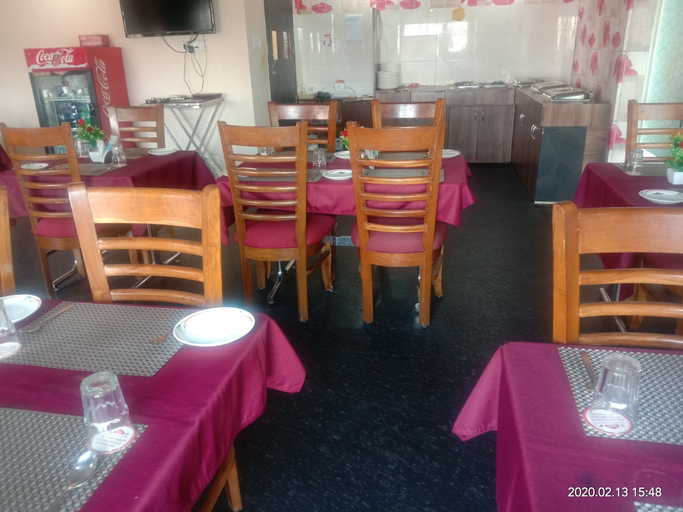 Food & Drinks 5, Hotel Mahabir Sheraton, Puri