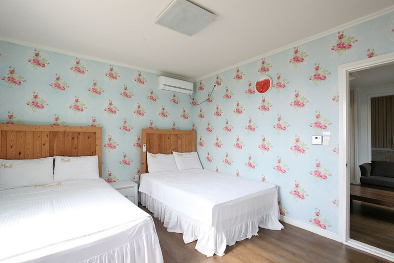 Bedroom 3, Mirvill Pension, Seogwipo