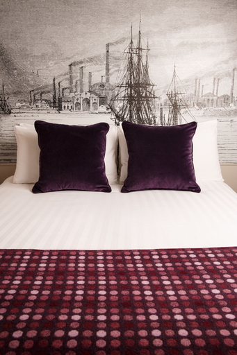 Bedroom 4, Mercure Swansea Hotel, Swansea