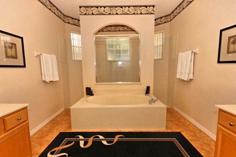 Bathroom 3, 5 Bedroom Birkdale Home, Polk