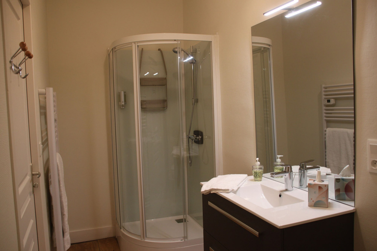 Bathroom 5, La Maison Duffour, Lot-et-Garonne