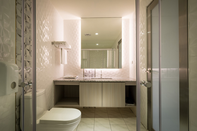 Bathroom 3, Hedu Hotel, Yulin