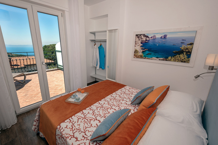 Bedroom 4, Maison Cipriani, Napoli
