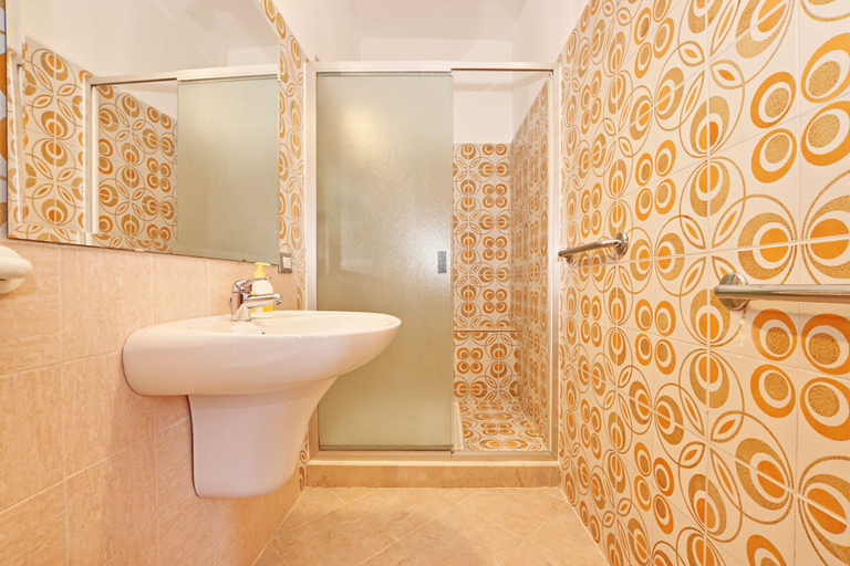 Bathroom 5, Appartamento le Campanelle, Brescia