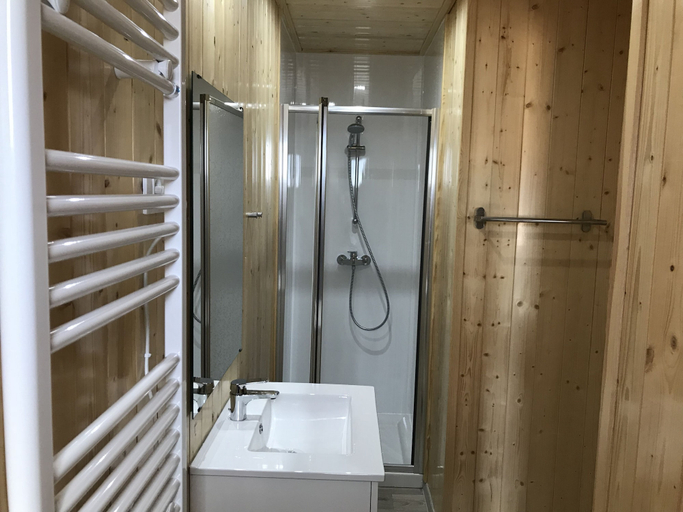 Bathroom 3, Serra de Prades Resort - Campsite, Tarragona