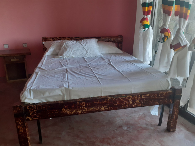 Bedroom, Bethan Amba ecovillage, Semen Wello