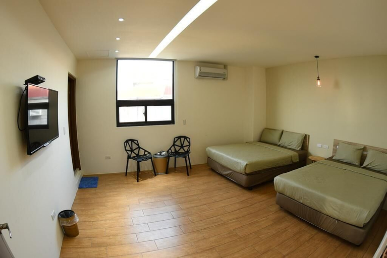 Others 5, Living My Life Hostel, Taitung