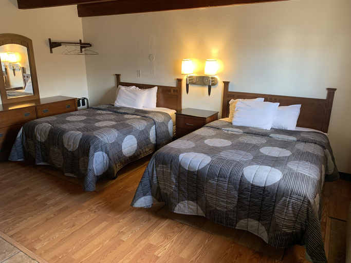 Bedroom 3, Fort Collins Inn, Larimer