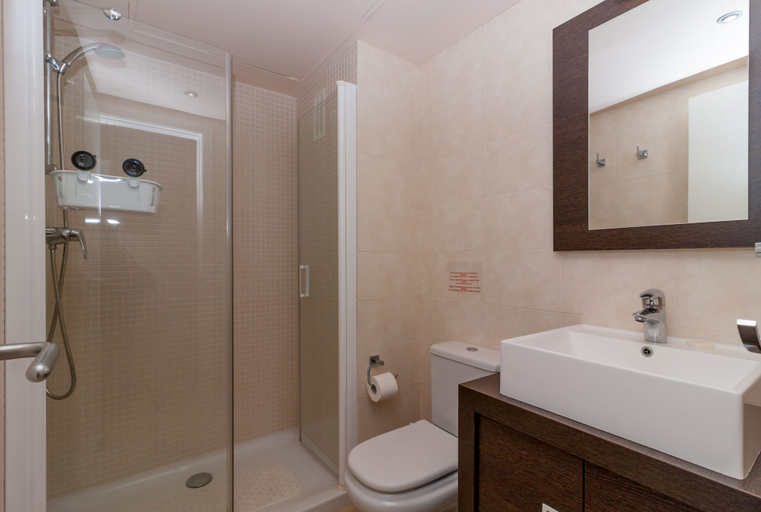 Bathroom 4, Apartamento Carlota Calaceite, Málaga