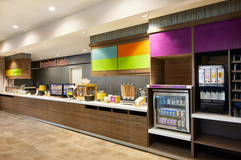 Food & Drinks 5, Home2 Suites by Hilton Stuart, Martin
