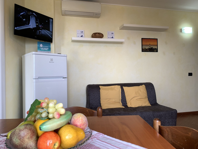 Living area 2, House Blue Sky, Genova
