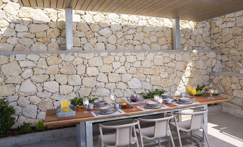 Food & Drinks 5, Villa Fyki, Ionian Islands