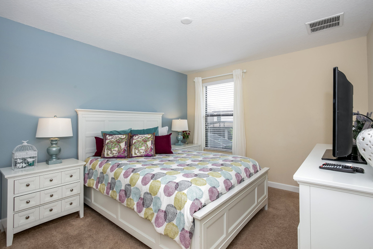 Bedroom 3, 7 Bdrm5ba Spa, Game Room and Theater, Osceola