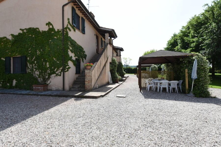 Exterior & Views 2, Agriturismo Miralduolo, Perugia