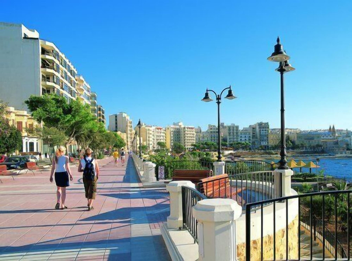 Others 5, Cosy 1BR Penthouse With Terrace, Great Location