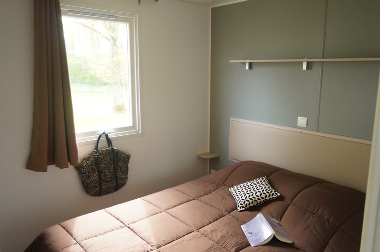 Bedroom 3, Camping de l'Île, Cher
