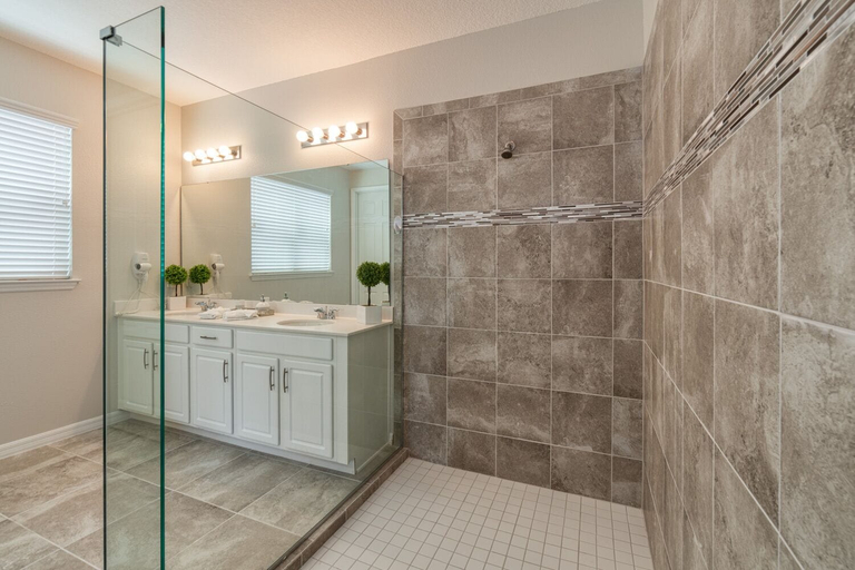 Bathroom 4, Summer Specia 4 BRM W Pool, Osceola