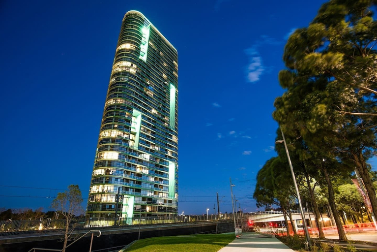 Exterior & Views 2, 2bed1bath High-end APT at Olympic Parkviews+p, Sydney