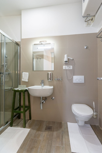 Bathroom 3, Apartment In Centar, Split