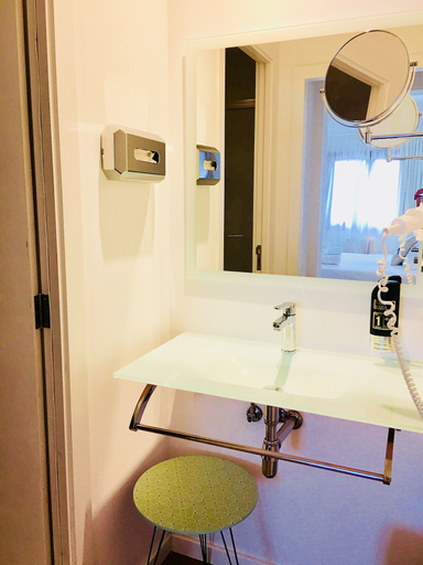 Bathroom 5, Miramar Hotel Soller, Baleares