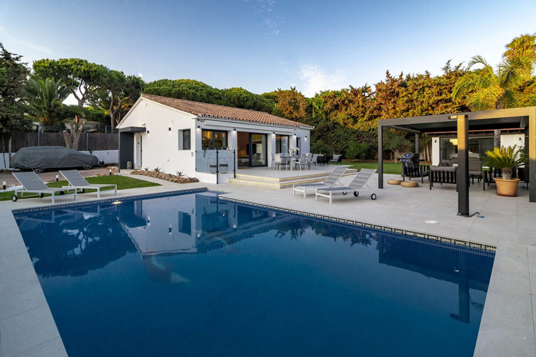Sport & Beauty 2, MAR - Luxury Villa Marbesa 400 meters to beach, Málaga