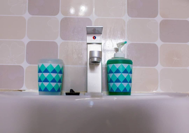Bathroom 3, Oakhills Homes, Accra