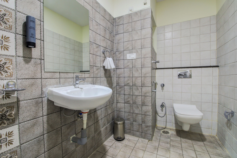 Bathroom 3, Hotel Royal Suites, Kolar