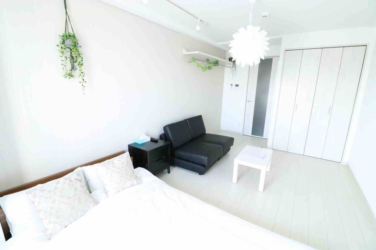 Bedroom 1, Prosper Rainbow Villa, Osaka
