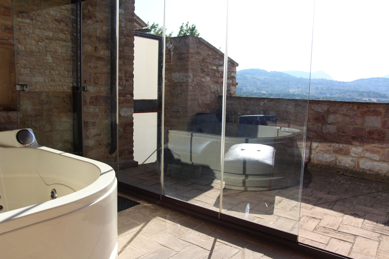 Bathroom 4, Hotel Ristorante La Bastiglia, Perugia