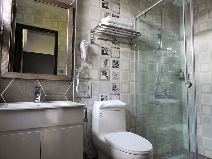 Bathroom 3, Blue Owl Homestay, Hualien