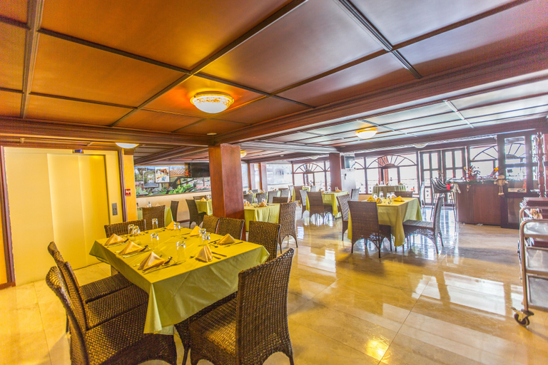 Food & Drinks 4, Hotel La Kapital, Ambato