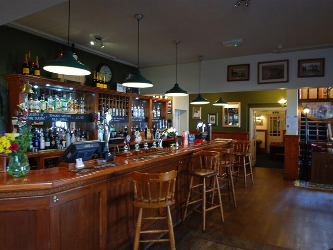 Food & Drinks 5, The Gladstone, Conwy