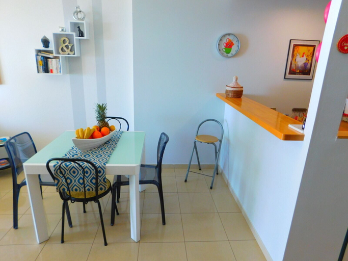 Others 5, Apartamento Mileni I, Girona