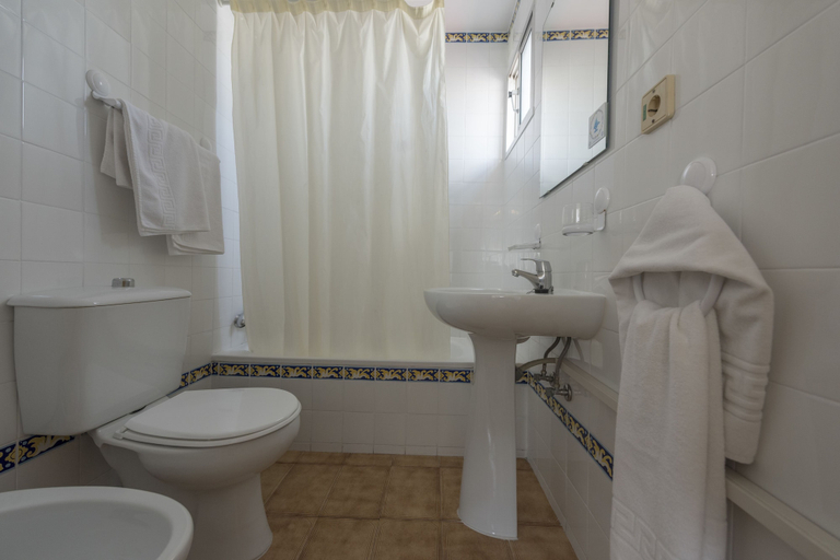 Bathroom, Hotel San Andrés, Cádiz