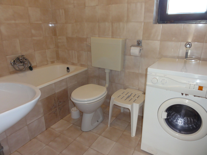 Bathroom 3, Nice and Cozy Apartment Ferry in Medulin, Medulin
