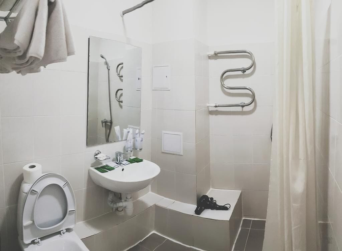 Bathroom 3, Incity Hotel, Vladivostok gorsovet