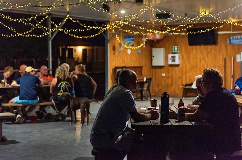 Food & Drinks, Discovery Parks - Tannum Sands, Calliope - Pt A