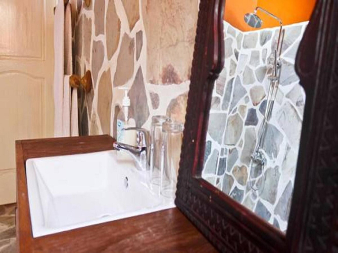 Bathroom, Pure Plage, Golfe (incl Lomé)