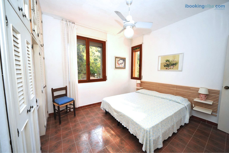 Room 5, Villa Enfola, Livorno