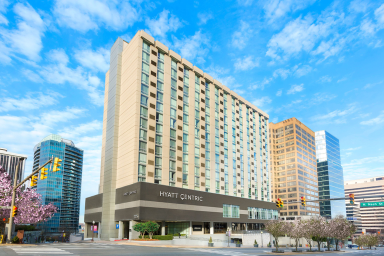 Exterior & Views 2, Hyatt Centric Arlington, Arlington