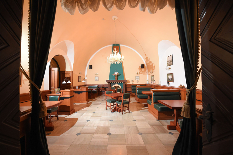 Food & Drinks 5, Hotel Leopold I, Novi Sad