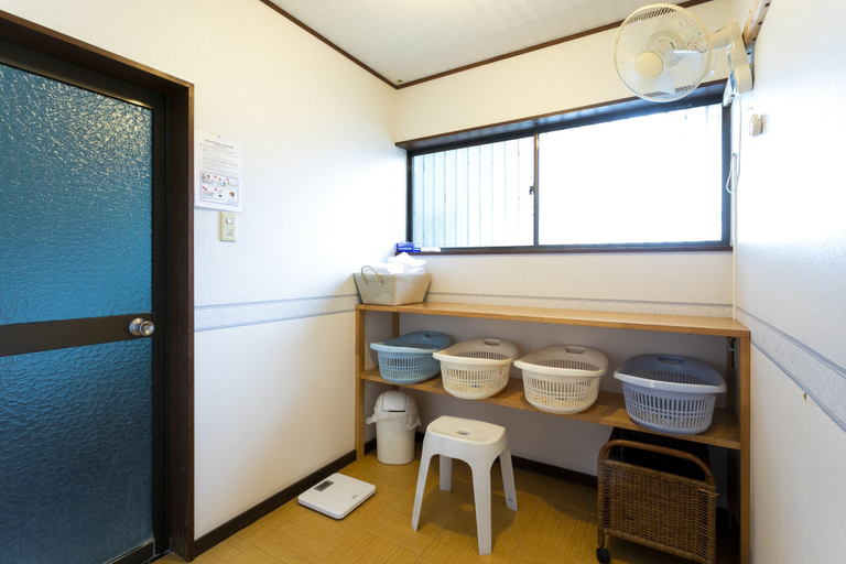 Bathroom 2, Yoshikou, Takahama