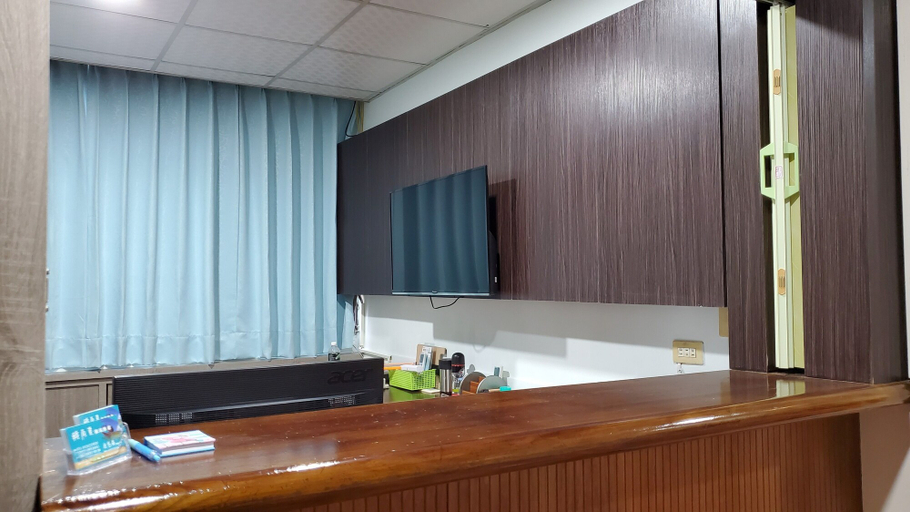 Others 5, Corner Love Hotel, Hualien