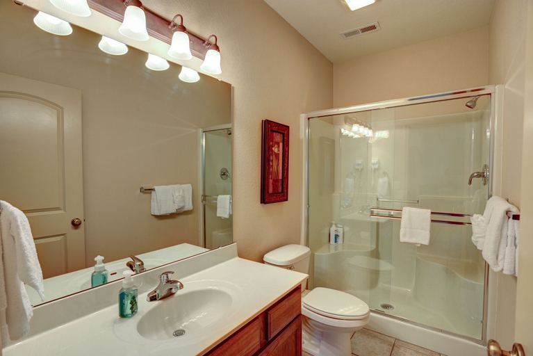 Bathroom 3, Branson Condo Resorts by Andy Williams Theatre, Taney