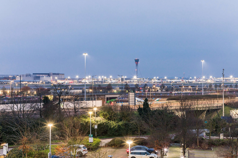 Exterior & Views 2, Radisson RED Hotel London Heathrow, London