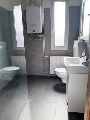 Bathroom, Mia Casa Apartment, Budapesti