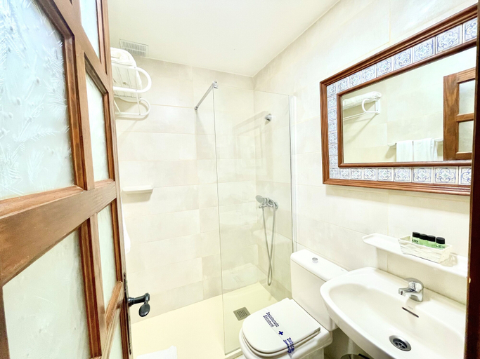 Bathroom, Hotel Rural El Refugio, Las Palmas